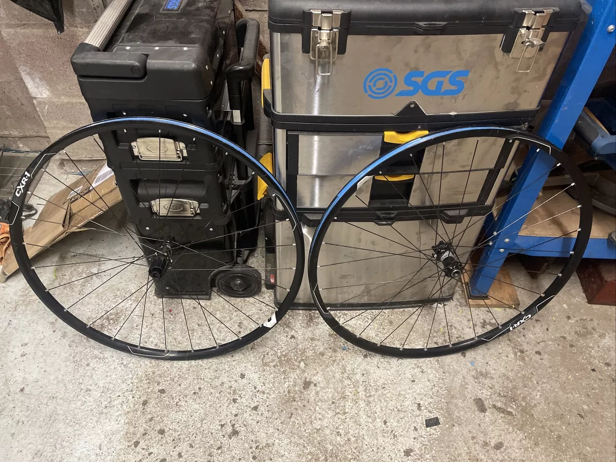 Giant cxr on sale 1 wheelset