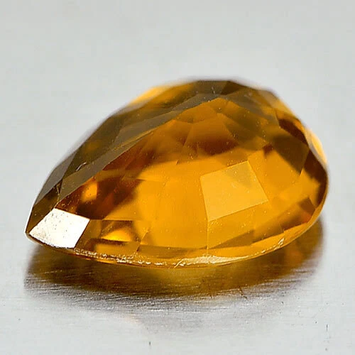 Turmalina amarilla 1,60 quilates VVS forma de pera 9,4 x 7 mm. Piedras preciosas naturales sin calefacción Foto 3 de 4