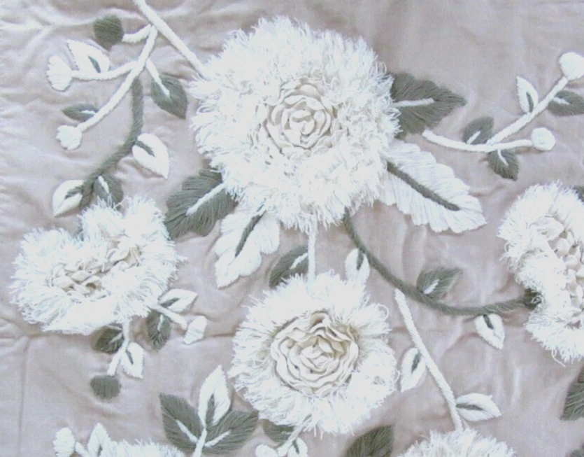 Three Dimensional Embroidered Flower Design Pillow Cover ~ 24" x 24" New - Image 4 of 4