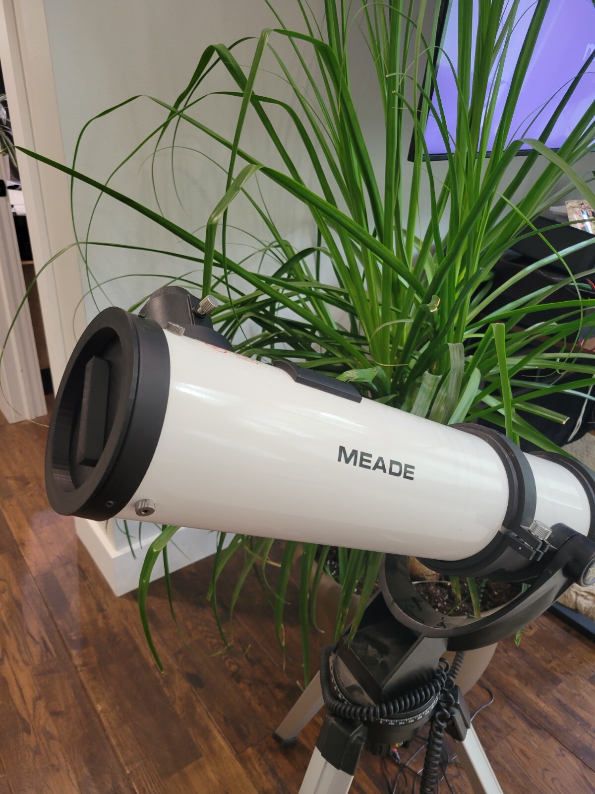 Meade 114MM Newtonian Reflector Telescope Dust Cap DS114AT Hard to Find Part eBay