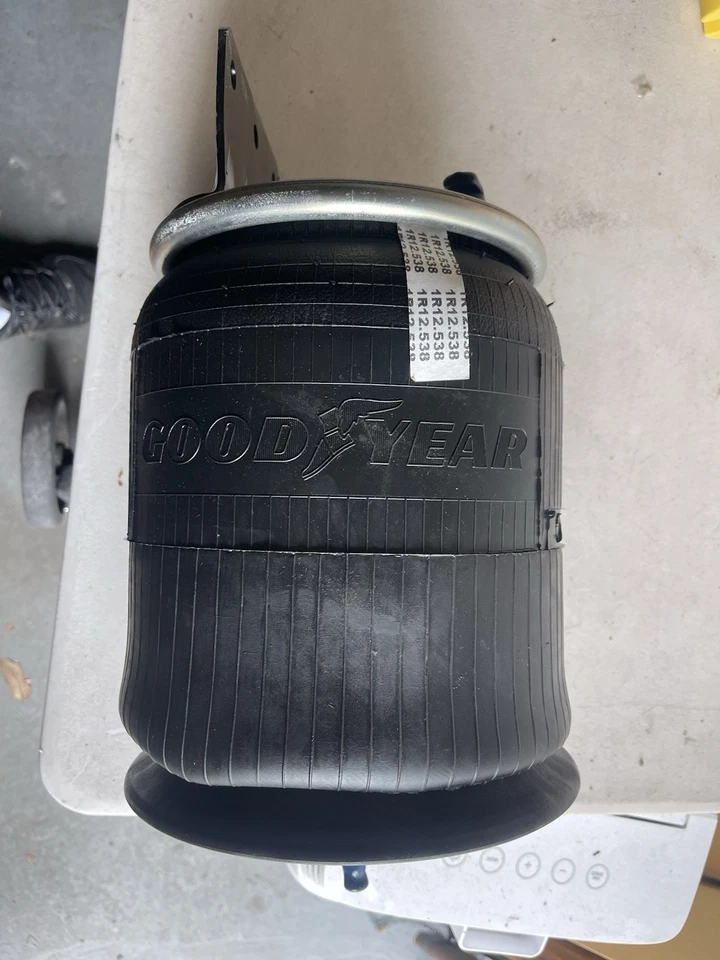 Bolsa de aire con suspensión neumática OEM Goodyear 1R12-538 W01-500-9648 W01-358-9648 Foto 3 de 4