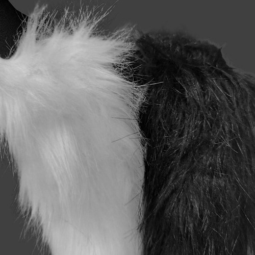 Faux Fur Wolf Paw Fingerless Gloves - Perfect Accessories NEW Cosplay T5W4 - Picture 6 of 19