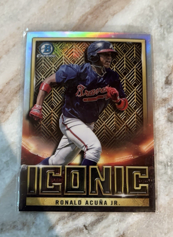MIX OF 9 BASEBALL CARDS