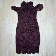 WHBM Burgundy Lace Cold Shoulder Sheath Formal Romantic Date Night Midi Dress 2