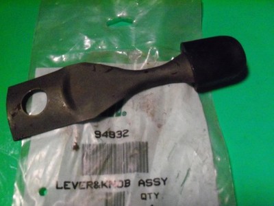 NEW MTD 94832 LEVER KNOB ASSEMBLY  TROY-BILT 500 366 50 508R 050R 365 362 B105