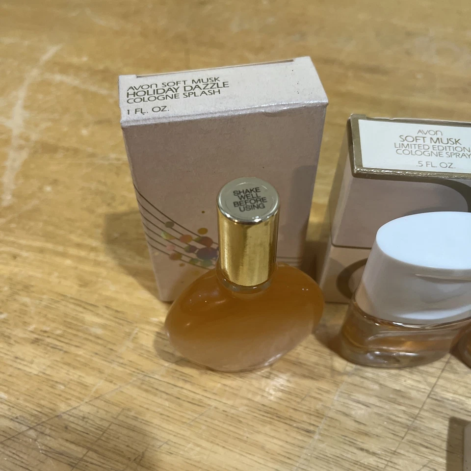 Avon Soft Musk Perfume Colonia Spray Lote Nuevo de Colección Vacaciones Deslumbramiento Verano Luz Foto 2 de 4