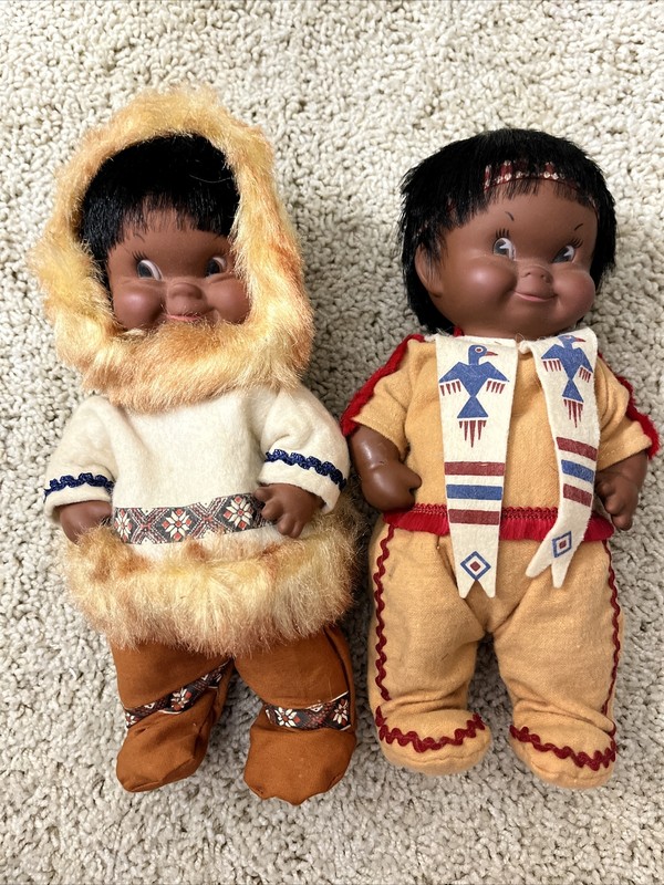 10" Vintage Vinyl REGAL Canada Native Indian Boy And GIRL  in Original Clothes