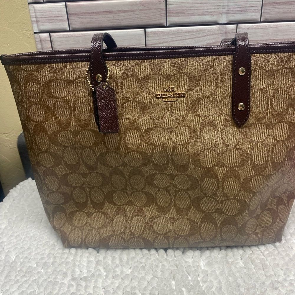 Coach tote bag