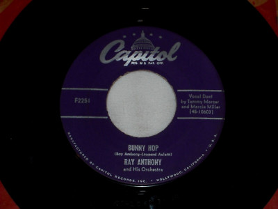 RAY ANTHONY-Bunny Hop (1952) CAPITOL 7'' 45 RPM Single