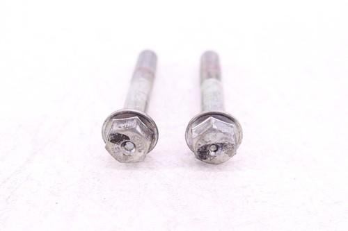 21 22 KTM 200 DUKE 2022 OEM PINZA DE FRENO DELANTERA PERNOS DE MONTAJE KTM4 - Imagen 2 de 3