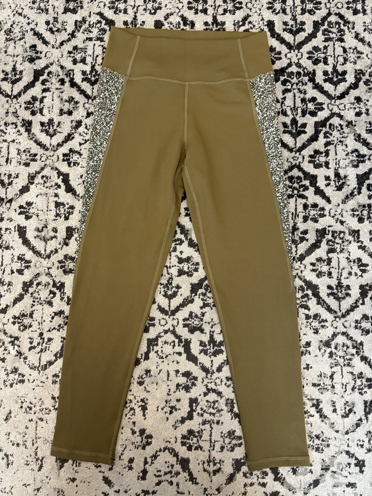 zyia active leggings yoga pants women Olive Green/ Marble Print  size 8-10