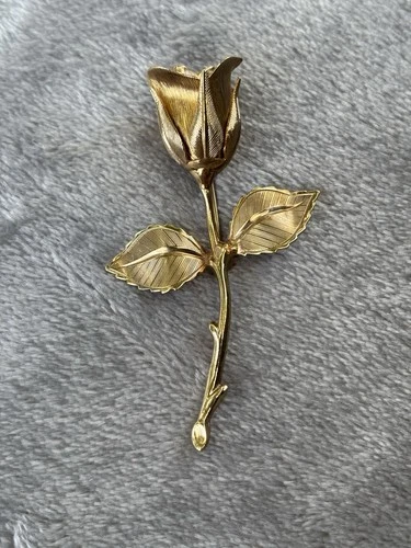 Unbranded Rose Brooch / Pin Gold Tone Flower Costume Jewelry Vintage EUC