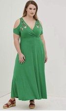 Torrid Embroidered Cold Shoulder Green Surplice Maxi Dress Size 6X 30 NWT