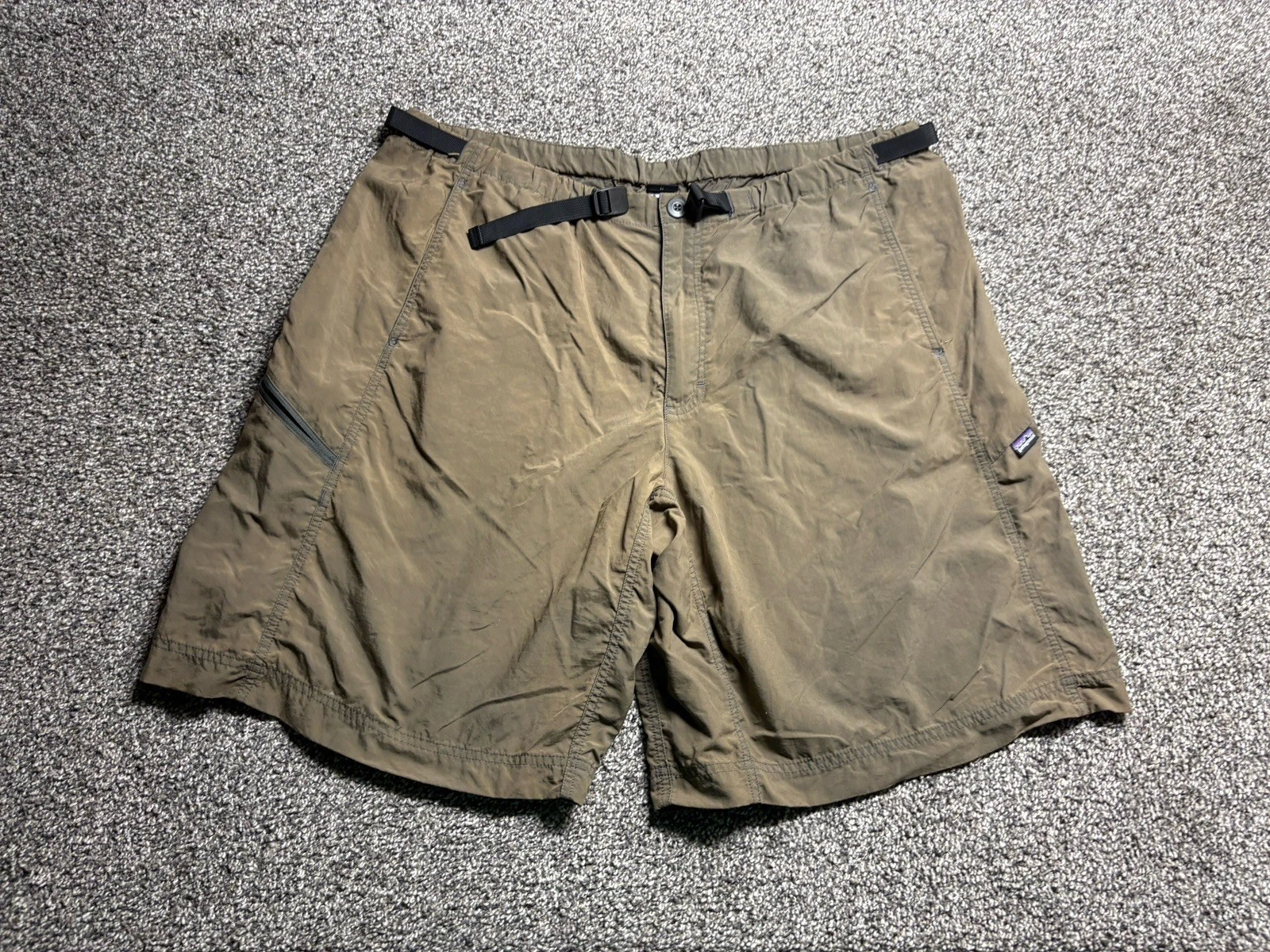 Patagonia Hiking Shorts Mens 2XL Brown Gi III Zip Pocket Outdoors Belted 57318 *