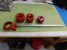 Toledo 1074 Pipe Threader with 3 Dies, 1", 1.5", 2"