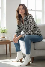 New York & Company Size Large Long Sleeve Ruched Button Up Front Top Mob Wife