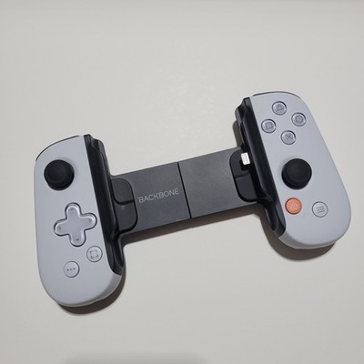 Backbone One Controller for iPhone PlayStation Edition BB-02