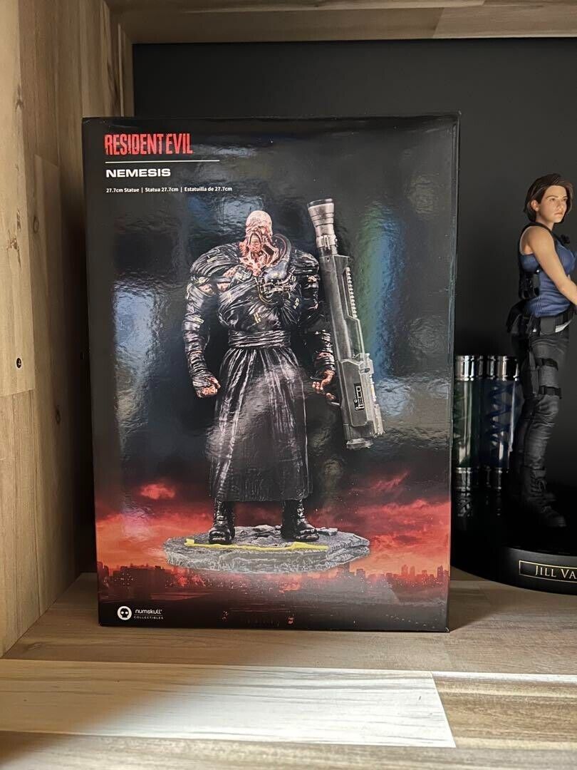 Resident Evil 3 Nemesis Limited Edition Statue - Numskull