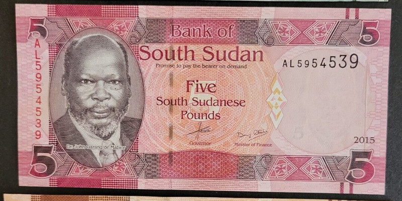 S. SUDAN UNCIRCULATED BANKNOTE: 5 Pounds 2015,  Combined Shipping Given.