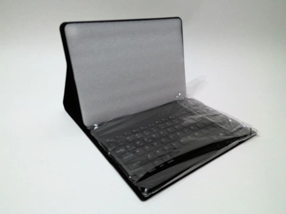 Black, iPad, Android, Windows, Case and Wireless Keyboard System, 10.2" Tablet - Image 4 of 4