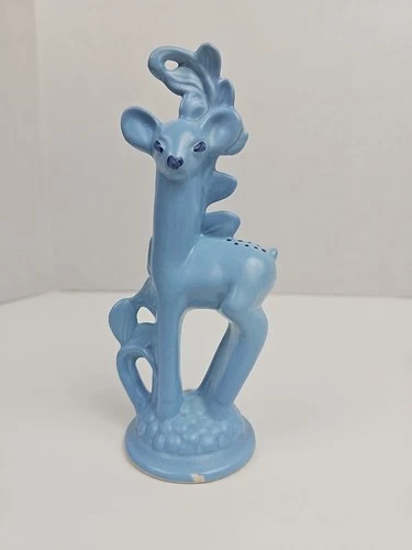 RED WING Art Pottery USA BLUE DEER #1126 MCM Excellent Condition Bottom Stamped