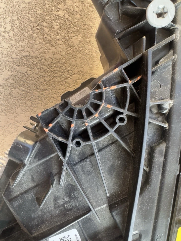 FARO LÁSER DERECHO BMW M3 Competition G22 G26 G80 genuino 63118084896 con módulos Foto 4 de 4