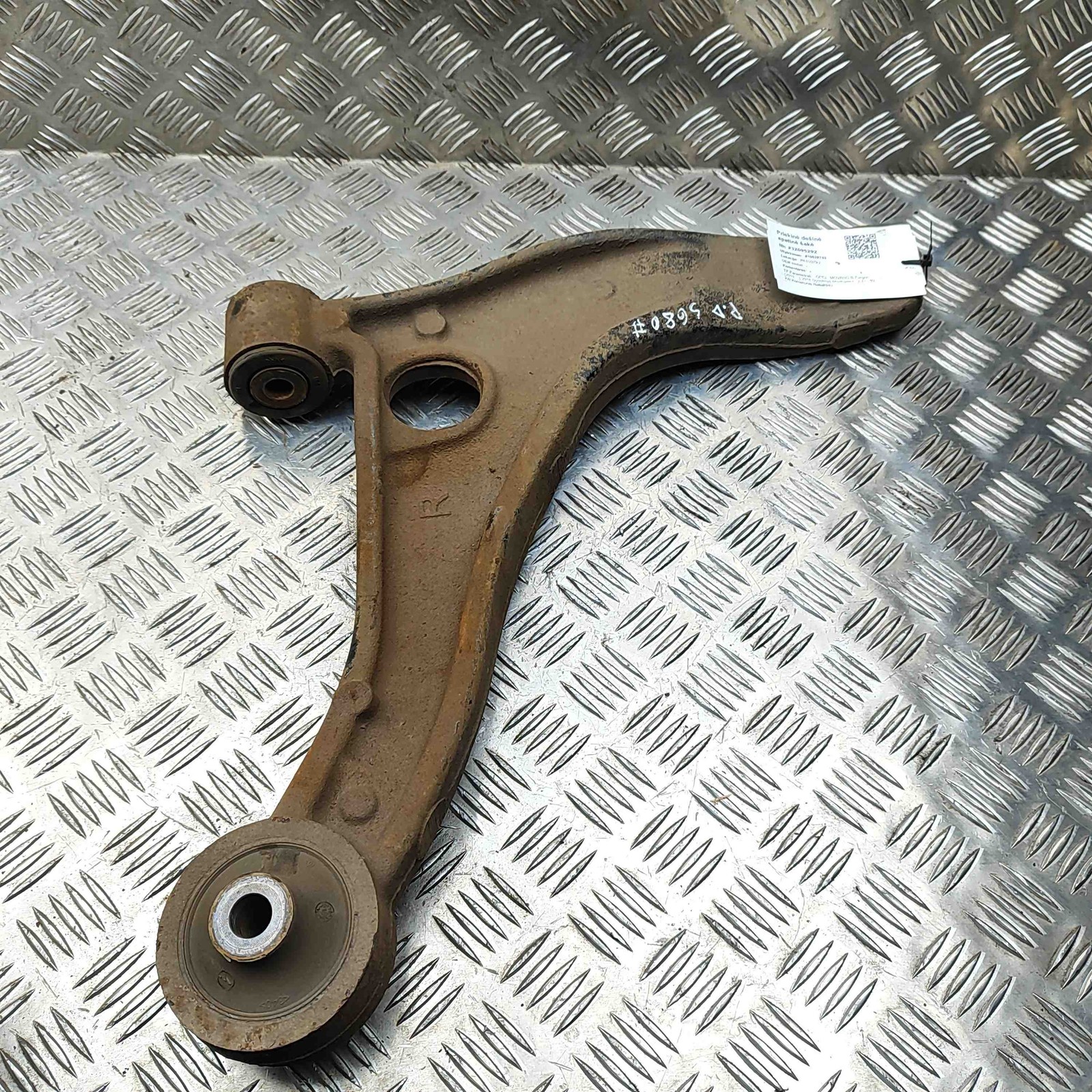 Opel Movano B Furgon wishbone front right lower 93197215 2.3 diesel 32695292
