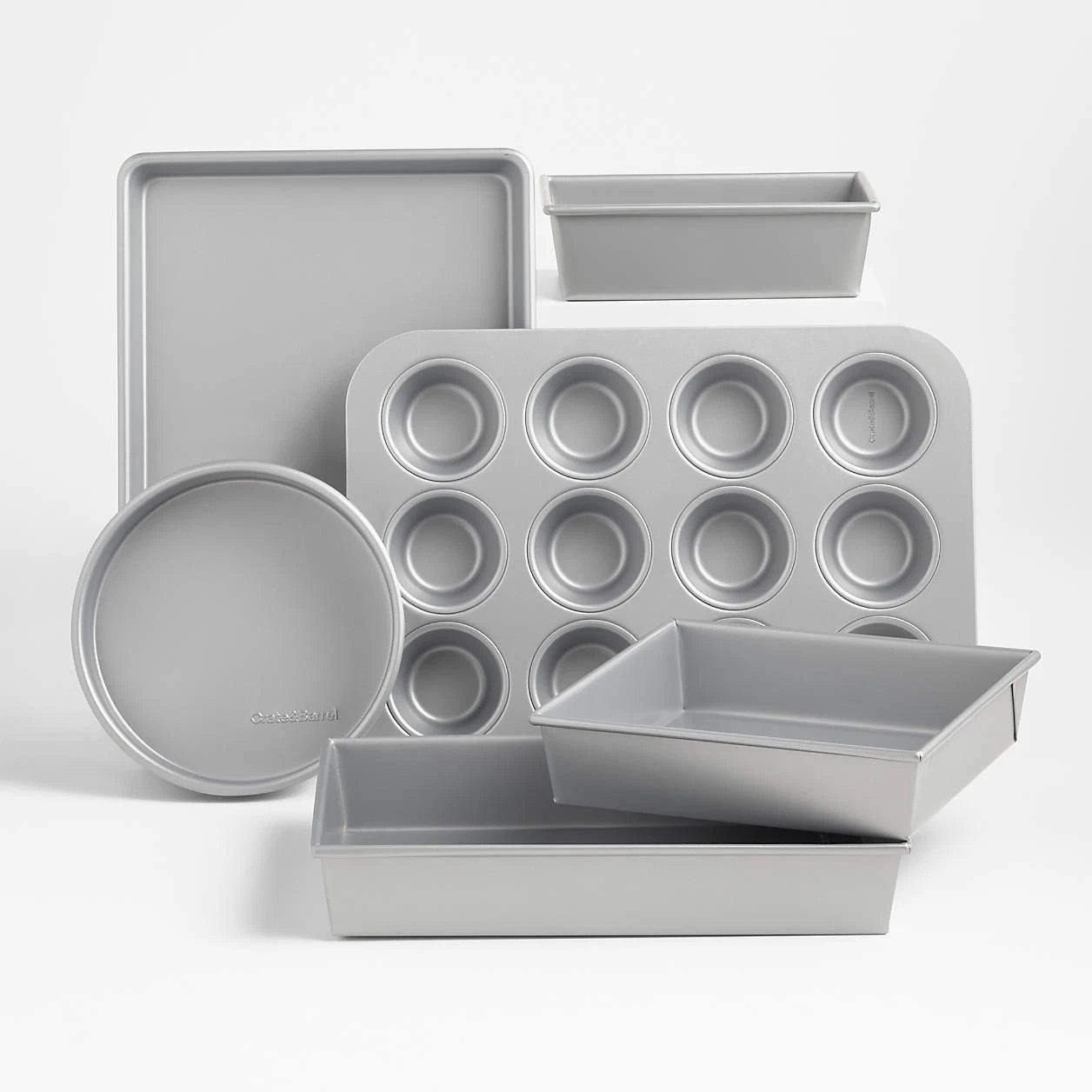 NEW Crate&Barrel 6 Piece Bakeware Set 441088 - Silver
Opens in a new window or tab