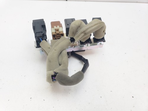 NISSAN QASHQAI J11 FUSE RELAYS WITH BRACKET 2015 - Picture 7 of 15