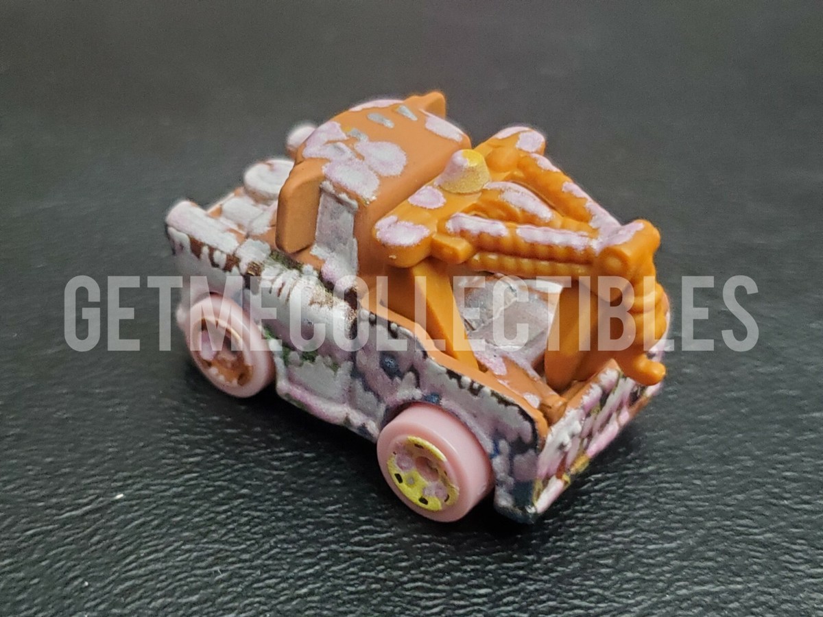 DISNEY PIXAR CARS MINI RACERS LOOSE SOAPY SUDDSY MATER FREE