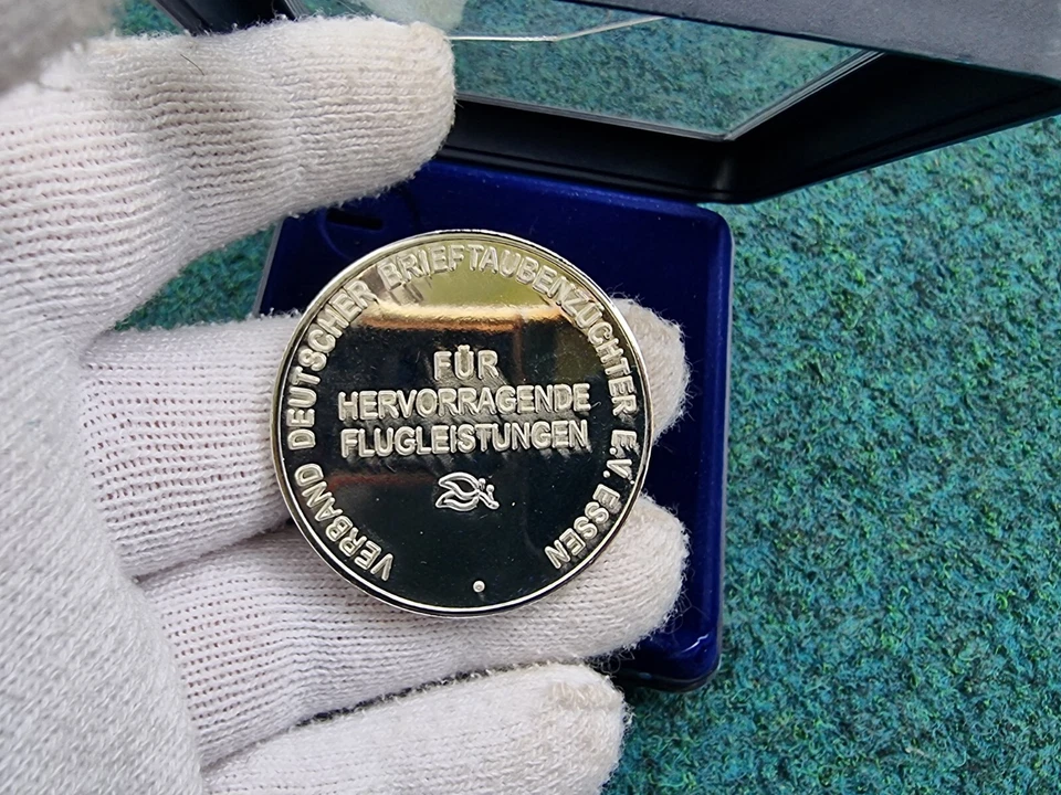 Deutsche Verband Brief tauben Züchter e.V Essen Für Hervorragende Orden  - Bild 3 von 4