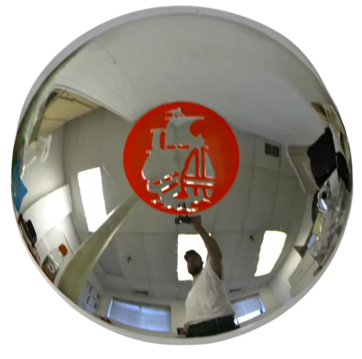 Tapacubos cromados para cubierta de rueda Plymouth 1939-1940 Foto 2 de 3