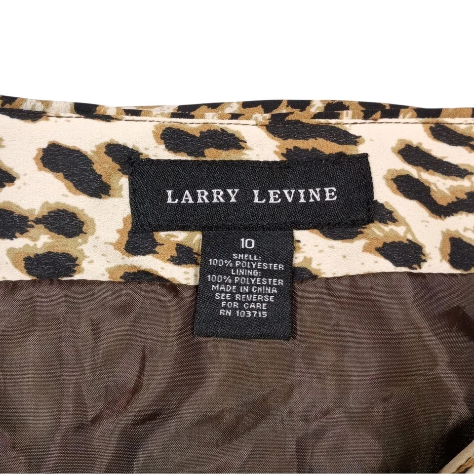 Falda recta a lápiz con capas Larry Levine estampado animal guepardo carrera mujer 10 Foto 2 de 4