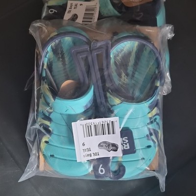 Rugged Shark Boys Water Resistant Teal Blue Clog Sandals Size 9 Summer Outdoor