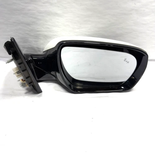 OEM 2016 - 2018 Hyundai Santa Fe Sport RH Passenger Door Mirror Side Blindspot
