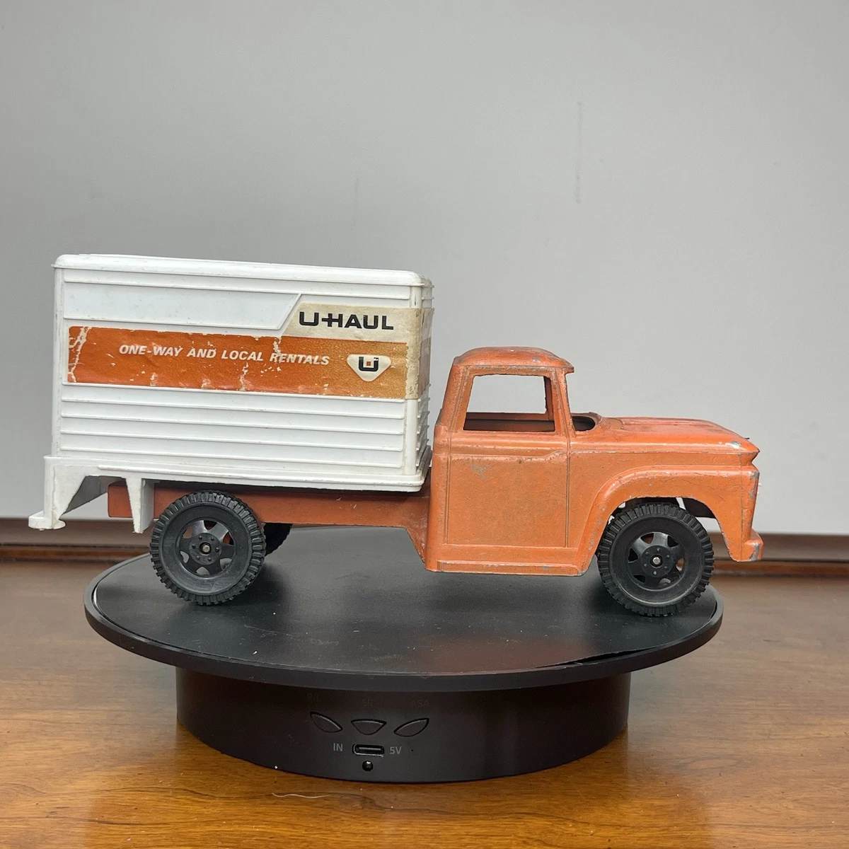 TootsieToy 1960 Vehicle Year Vintage Manufacture Diecast Cars