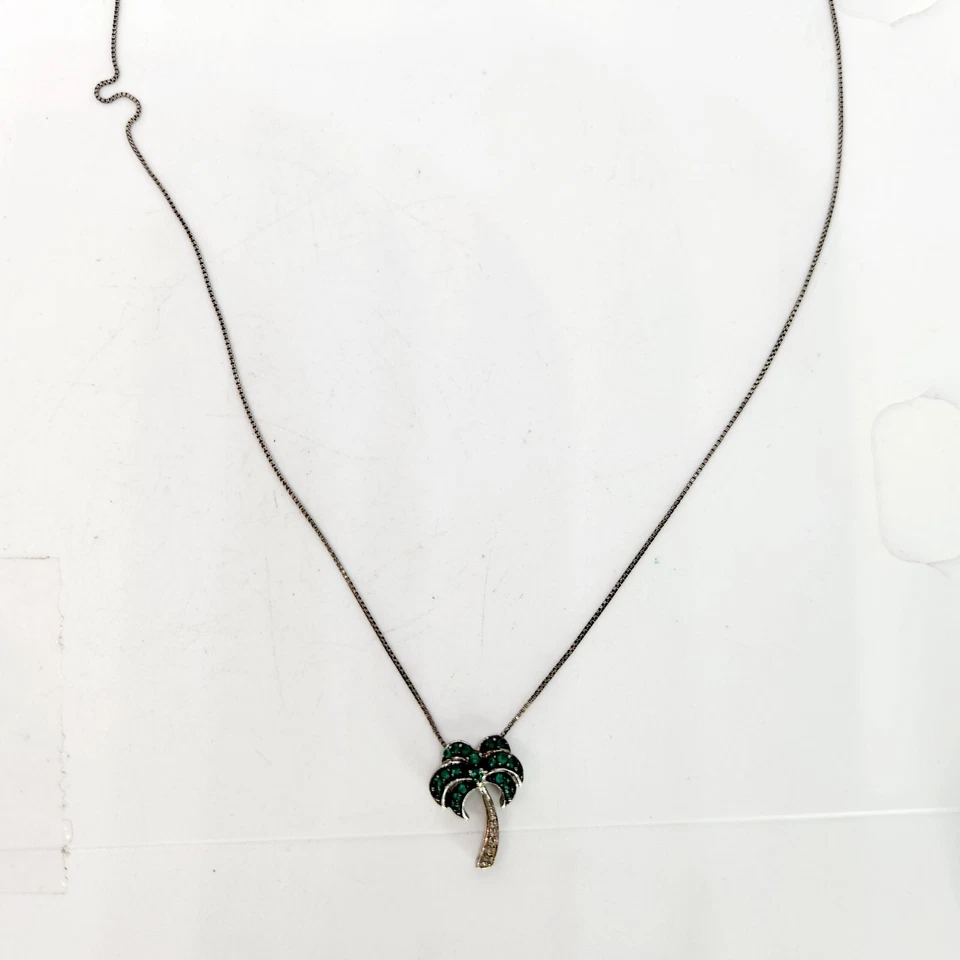 Collar Colgante Palmera Diamante Piedra Verde y Piedra Esterlina Alwand Vahan Foto 2 de 4