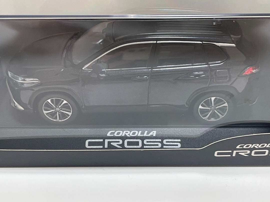 Toyota Corolla Cross Color sample Minicar 1:30 Sparkling