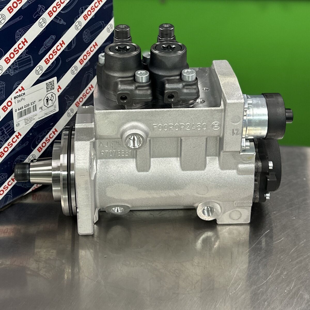 Fuel Injection Pump 0445020238 Detroit Diesel MERCEDES