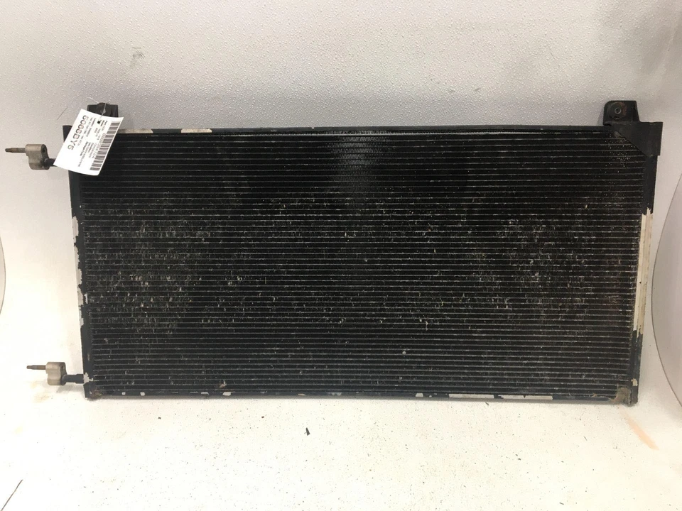 Condensador GMC YUKON XL 1500 00 01 02 03 04 05 Foto 2 de 2