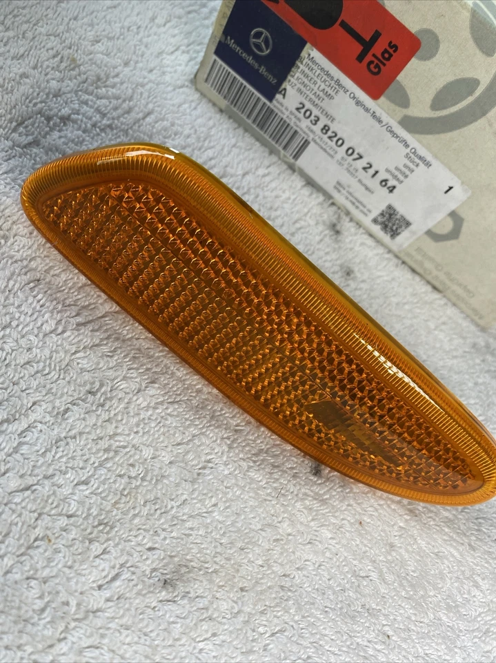 Luz intermitente delantera izquierda original Mercedes-Benz 203820072164 NUEVO Foto 2 de 4