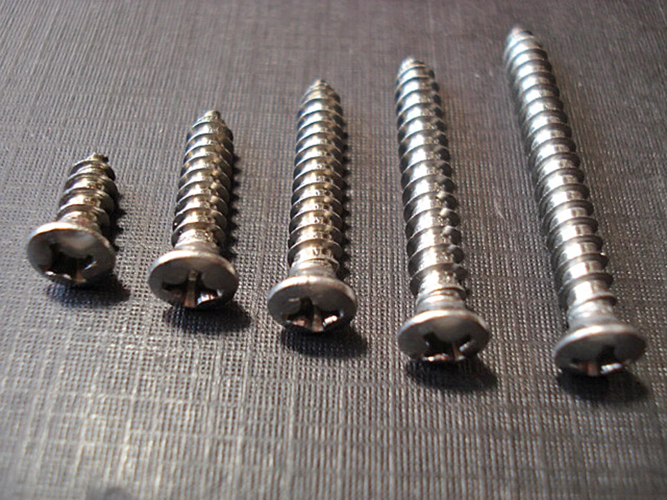 125 piezas GM #8 con #6 Phillips cabeza ovalada acero inoxidable decoración moldura tornillos surtido Foto 3 de 4