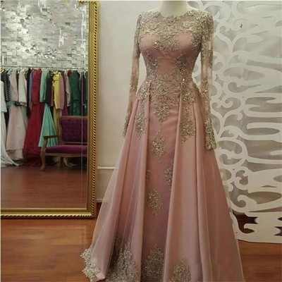 Elegant Dresses Lace Appliqued Prom O-Neck Evening Blush Tulle Formal Party Gown
