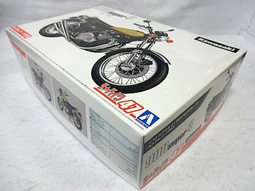 Aoshima No.47 1/12 Kawasaki Z1 900 Super 4 73 mit Custom Teilen Plastikmodell - Bild 4 von 4