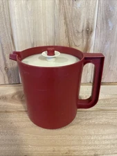 Tupperware Pitcher 1575-4 Push Button Seal Holds 1.5 Quarts Burgundy Vintage USA