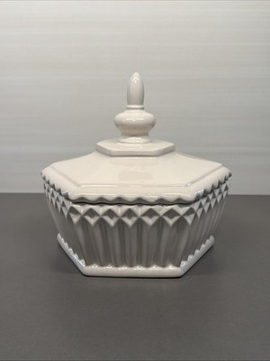 Large Ceramic Compote Storage Dish with Lid White Ge4