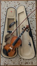 1/4 Size Violin Set   Includes Bow, Case  Shoulder Rest