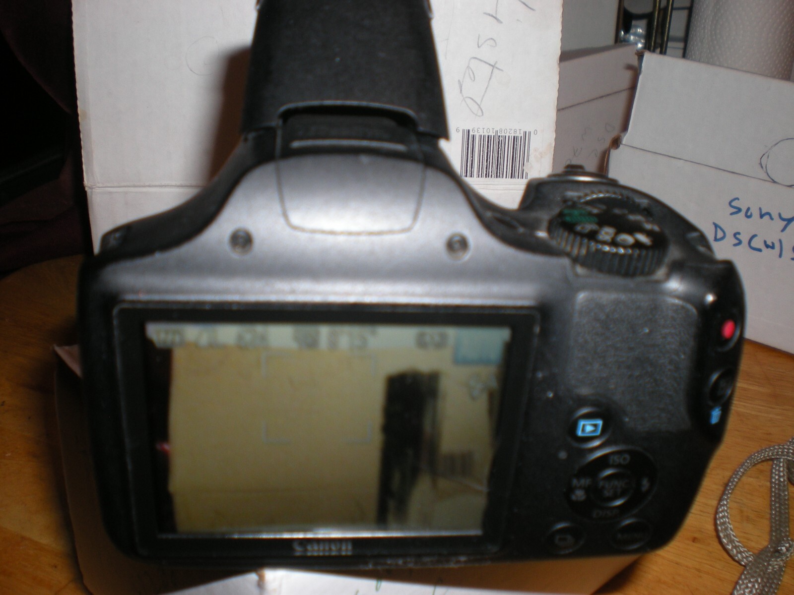 Canon PowerShot SX520 HS Digital Camera TESTED WORKS Cracked LCD