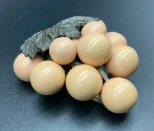 Vintage Faux Angel Coral Full Of Berry Grape Leaf Fur Dress Scarf Clip Ornate