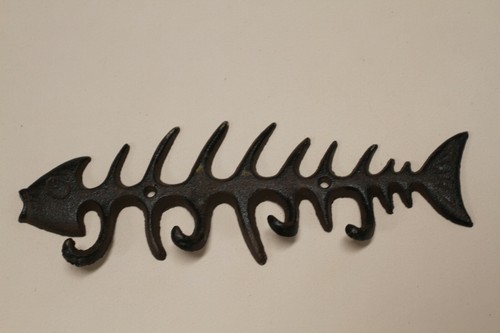 Fathers Day Boathouse Decor Fishermans Wall Hooks / Key Hooks Set, Hungry Fish 5 - Picture 5 of 10